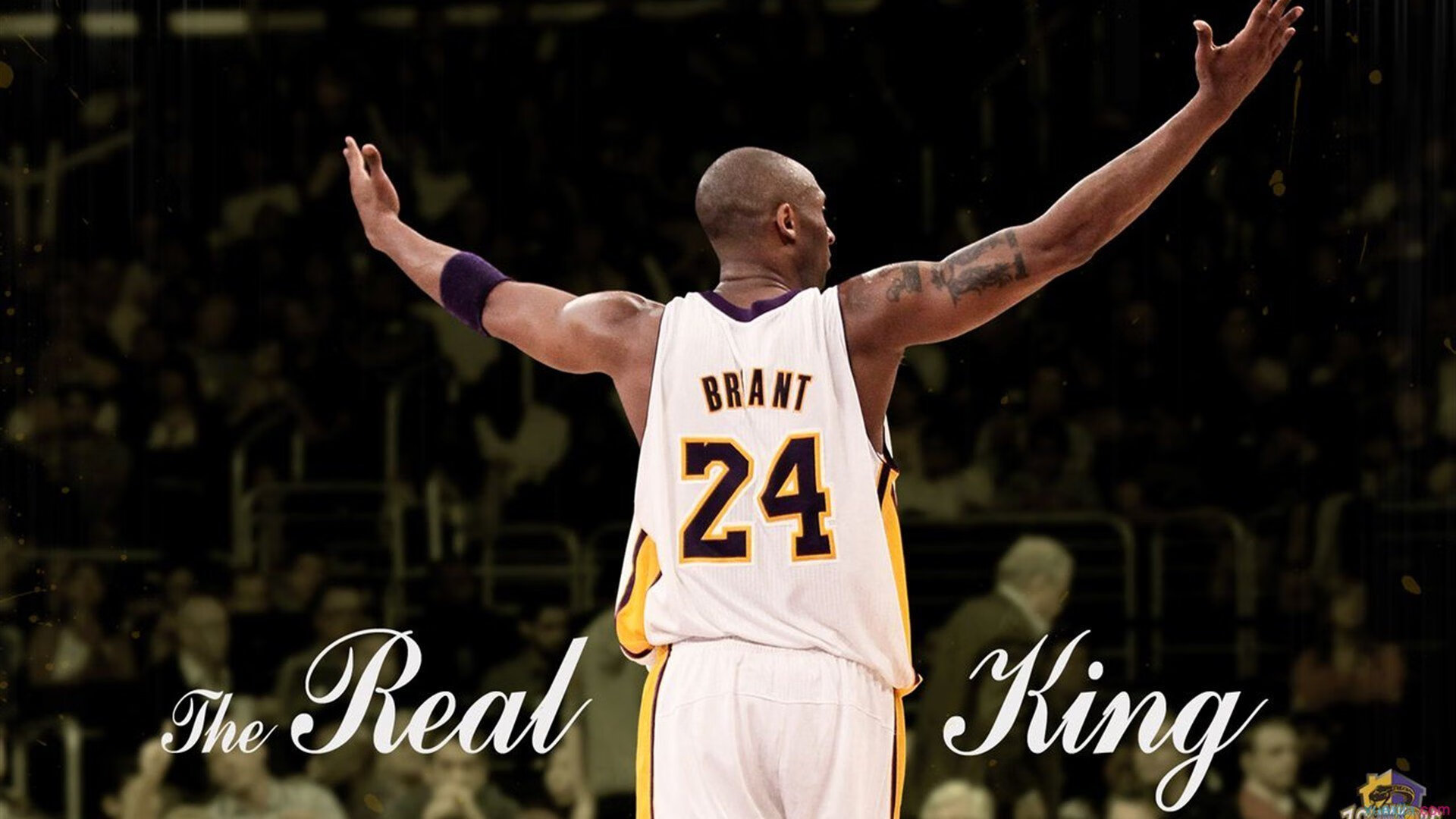 布伦森之夜，当F1街道赛的轰鸣声，遇见一个拉满的赛后评分