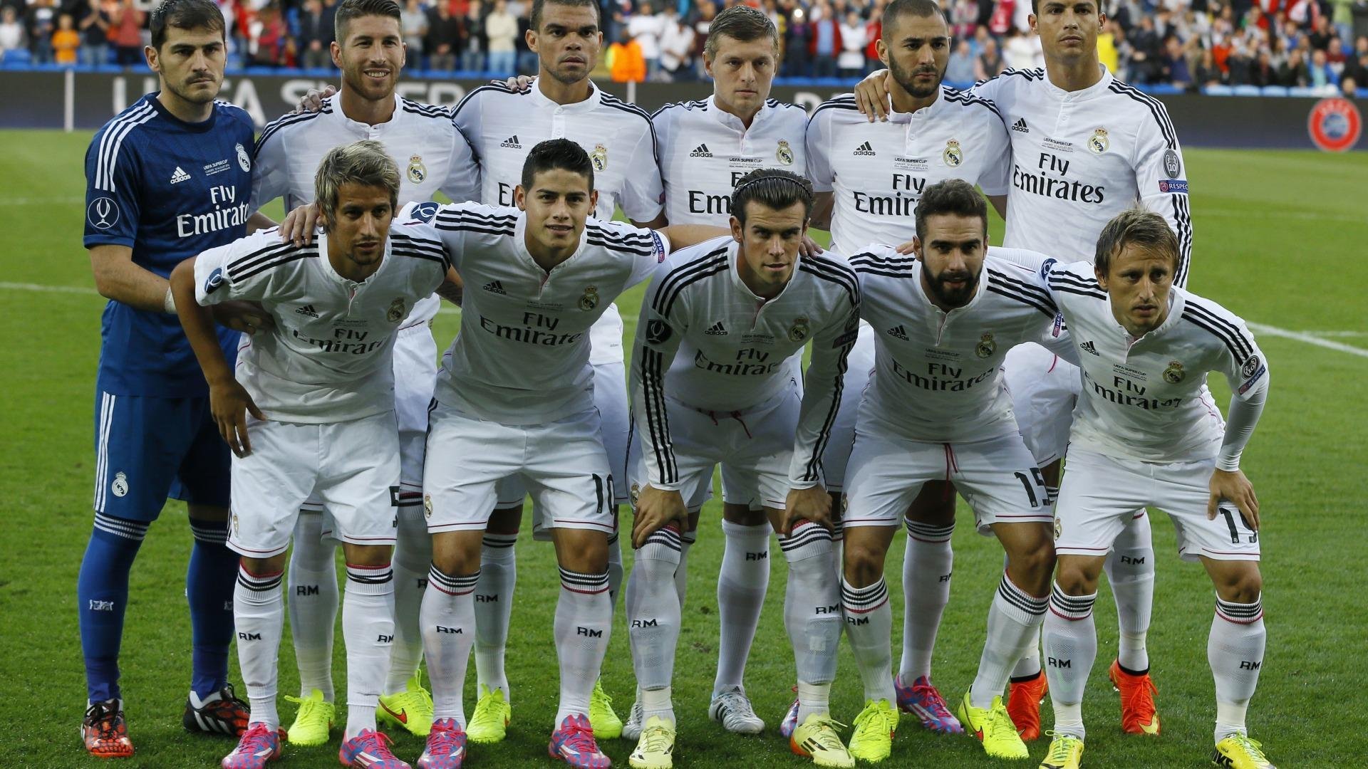 橙衣风暴中的聚光灯舞者,当卡拉斯科踏上荷兰对阵挪威的史诗舞台