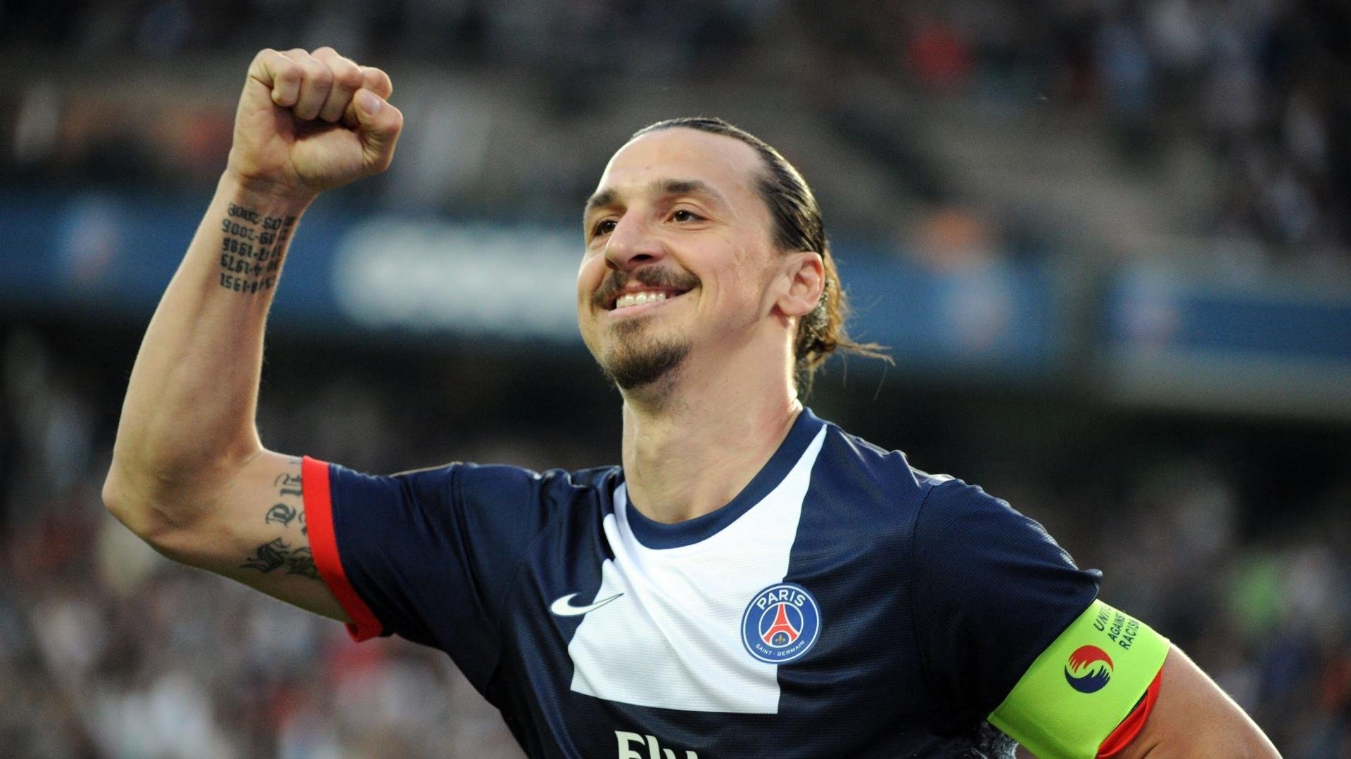 绿茵绝杀与赛道狂飙,当马里压哨击倒米兰,孙兴慜在F1街道赛上演超车奇迹